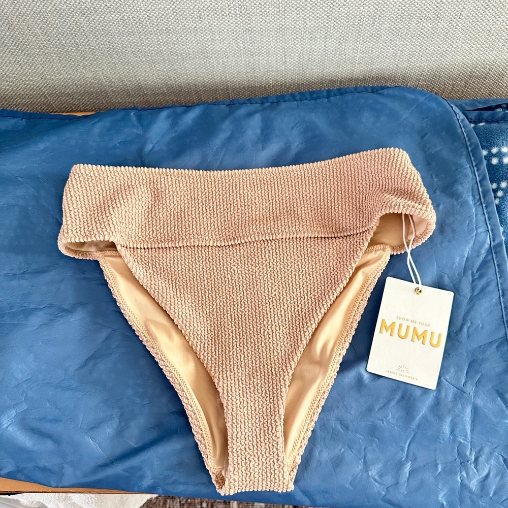 Show me your mumu scrunch latte swim bottom M